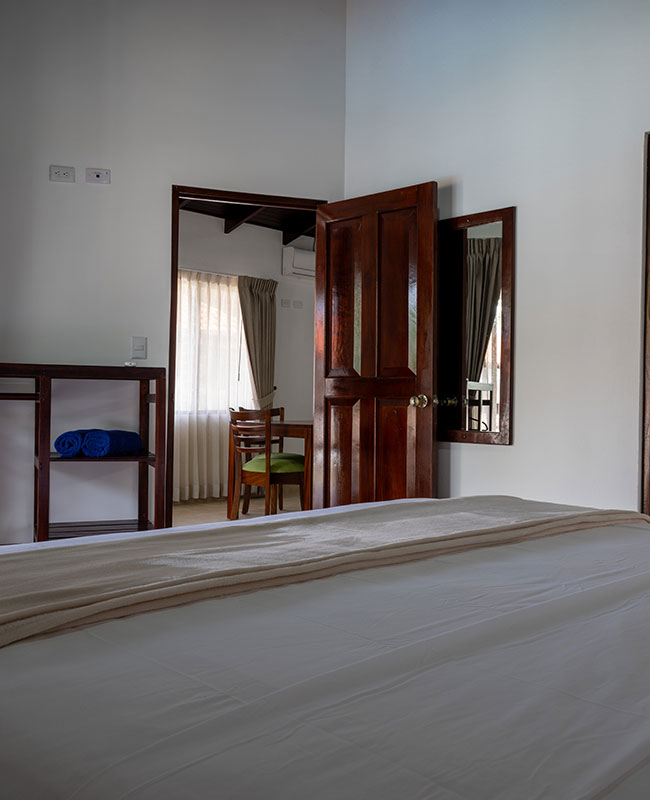 Cuarto-cama-king-4-two-bedroom